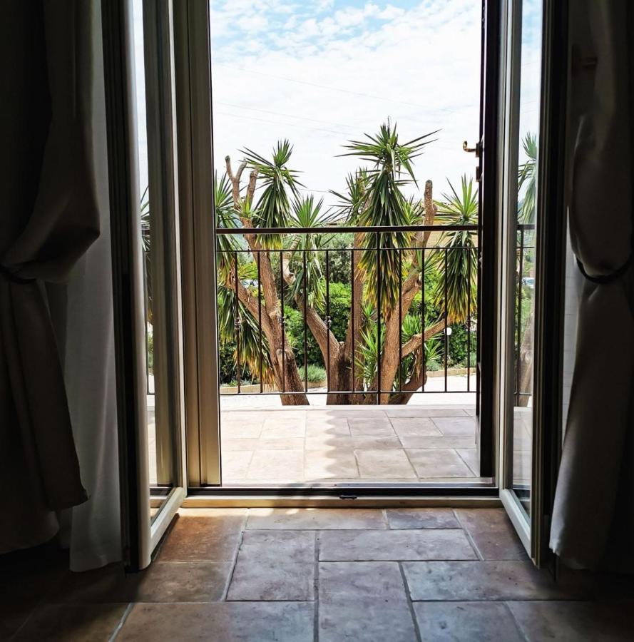 Il Sentiero Di Leano Otel Terracina Dış mekan fotoğraf