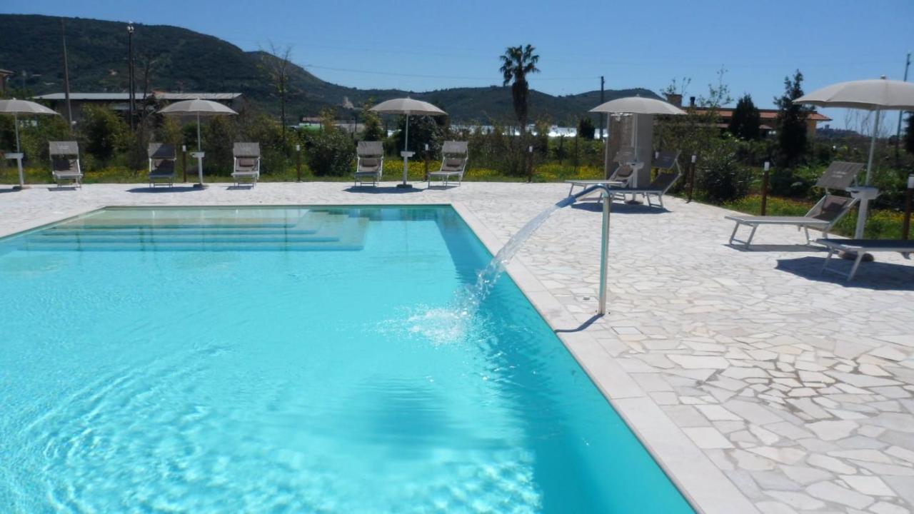 Il Sentiero Di Leano Otel Terracina Dış mekan fotoğraf