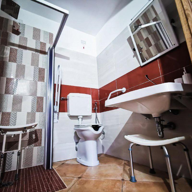 Il Sentiero Di Leano Otel Terracina Oda fotoğraf
